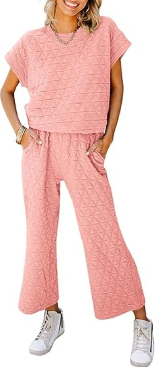 Fazortev Women's 2 Piece Outfits Quilted Lightweight Short Sleeve Tops And Cropped Pants Lounge Set