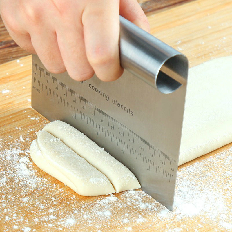 Stainless Steel Pastry Spatulas Cutter With Scale Pizza Dough Scraper Fondant Cake Decoration Tools Baking Kitchen Accessories Dough Cake Stainless Steel Pizza Flour Tool Cutter Chopper Scraper - EBS PLATFORM INC.