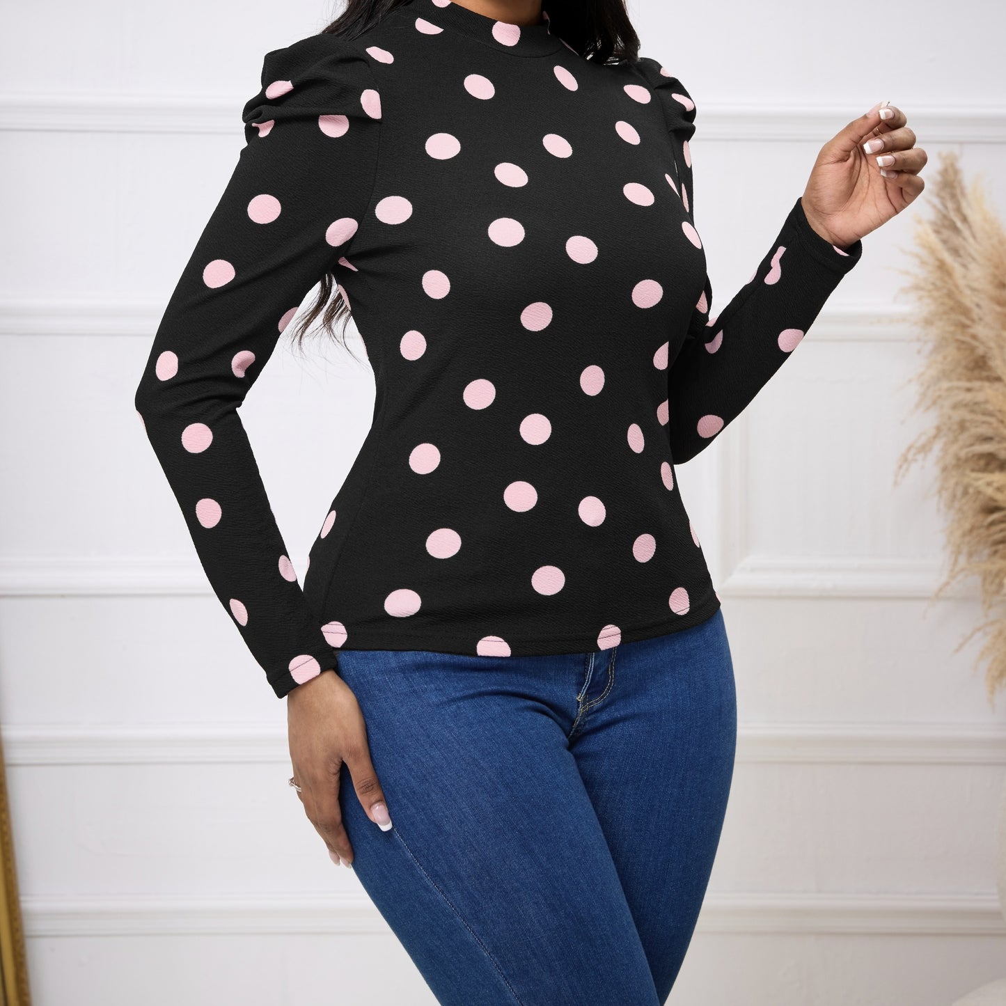 Ladies' Polka Dot Print Slim Fit Figure Enhancing Basic Versatile Elegant T-shirt