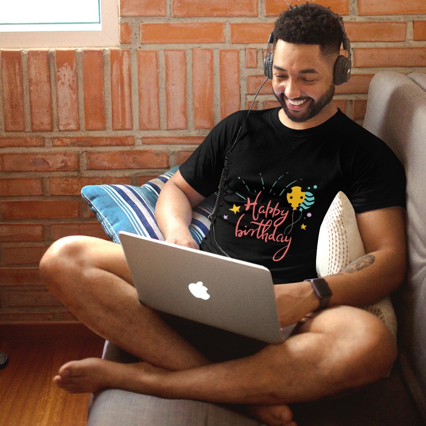 Happy Birthday Men's Pure Cotton Round Neck T-shirt - Slightly Elastic, Suitable For All Seasons Knitted Fabric, Classic Fit Adult Shirt, Birthday Gift