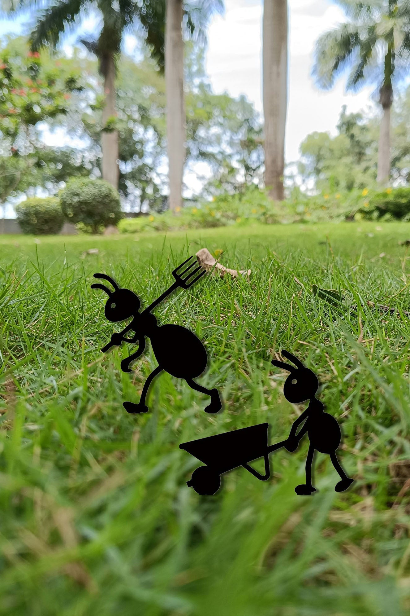 Decorative Iron Ant Garden Stake - Outdoor Metal Yard Art For Lawn, Patio