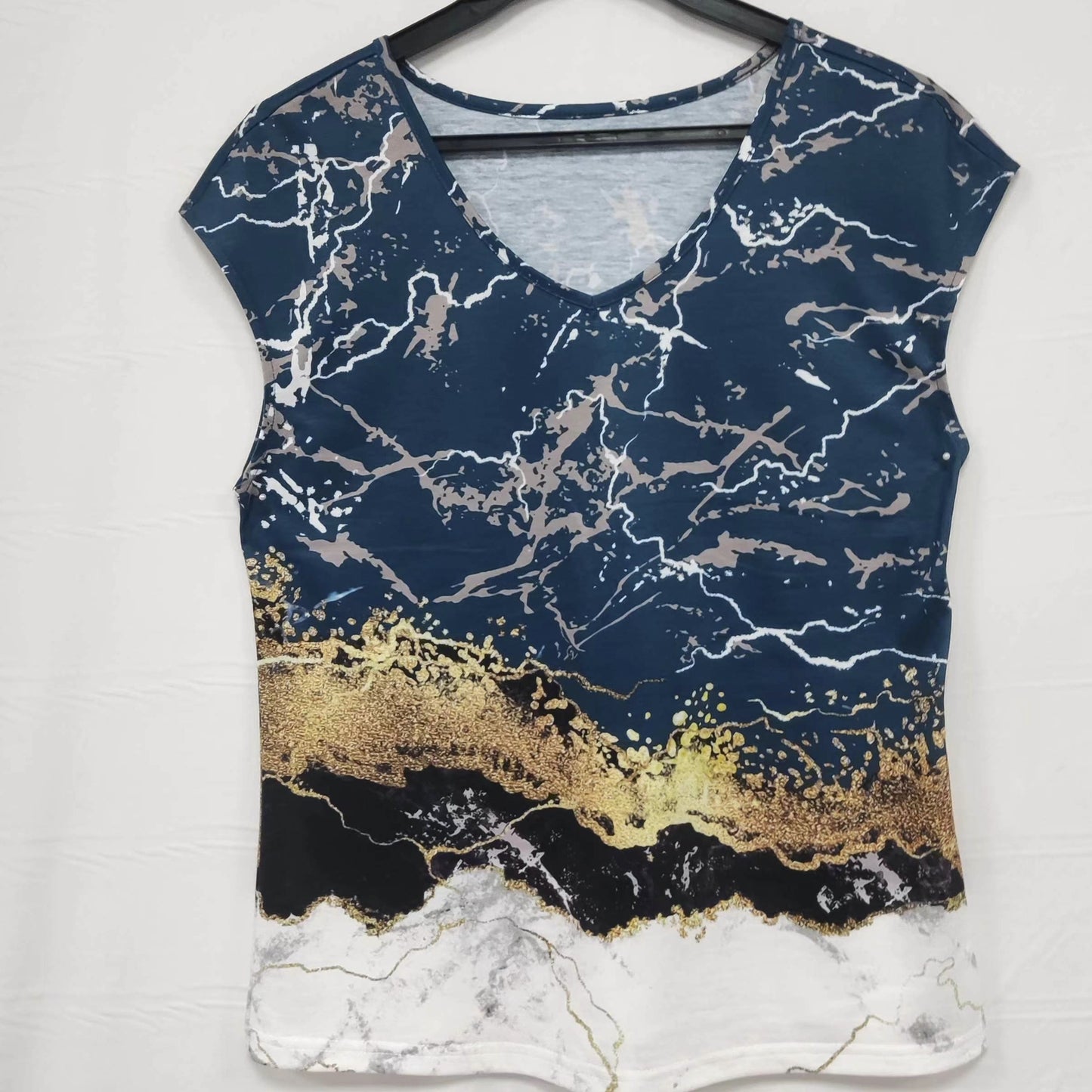 Women's Tribal Floral Print Hat Sleeve V-neck T-shirt