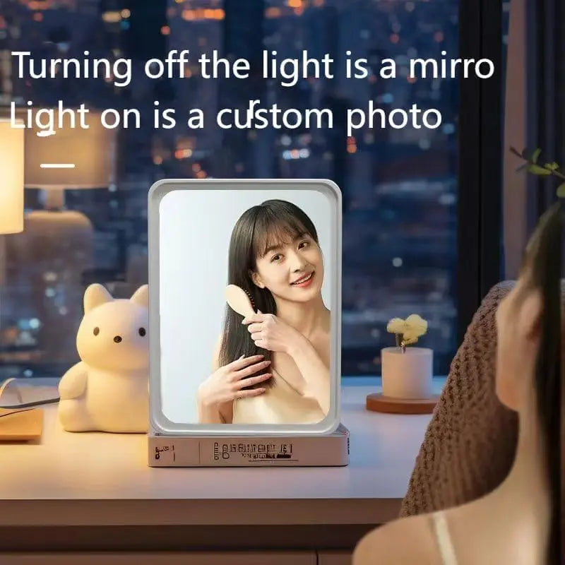 GlowMoment™ Personalized Light & Mirror ✨🖼️