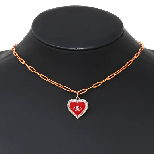 Heart Pendant Short Chain Necklace